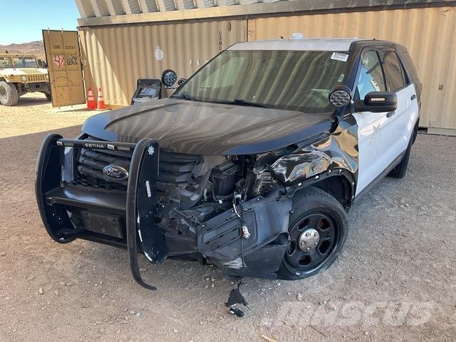 Ford Explorer Carros