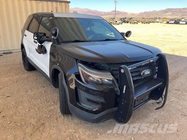 Ford Explorer Carros