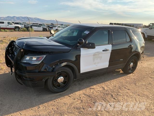 Ford Explorer Carros