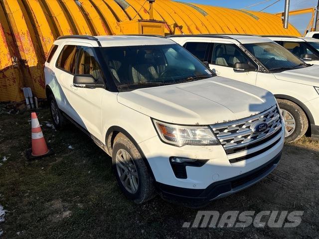 Ford Explorer Carros
