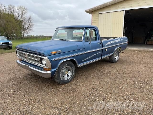 Ford F-100 Caja abierta/laterales abatibles