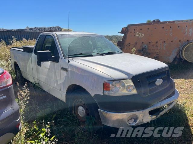 Ford F-150 Caja abierta/laterales abatibles