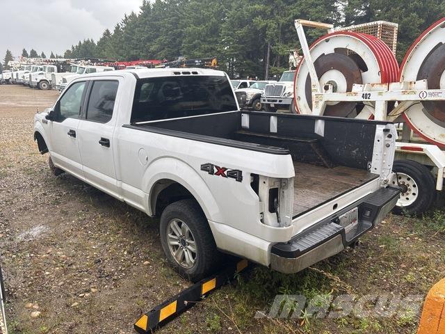 Ford F-150 4x4 Caja abierta/laterales abatibles