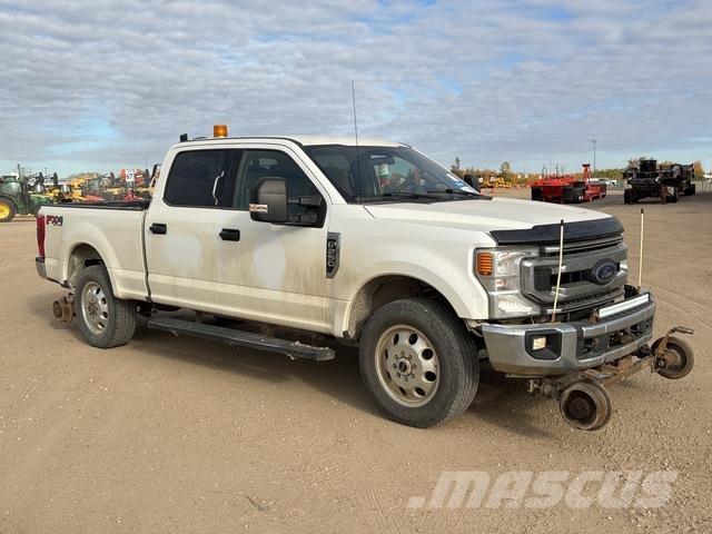Ford F-250 Caja abierta/laterales abatibles
