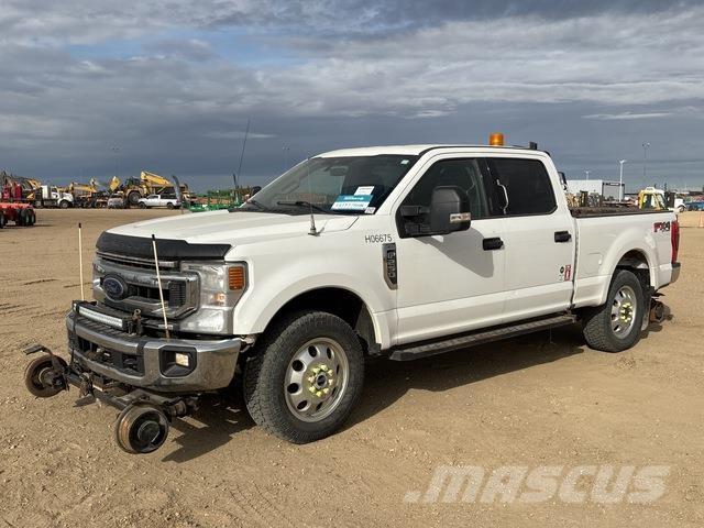 Ford F-250 Caja abierta/laterales abatibles