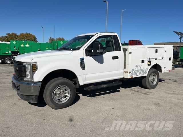 Ford F-250 Caja abierta/laterales abatibles
