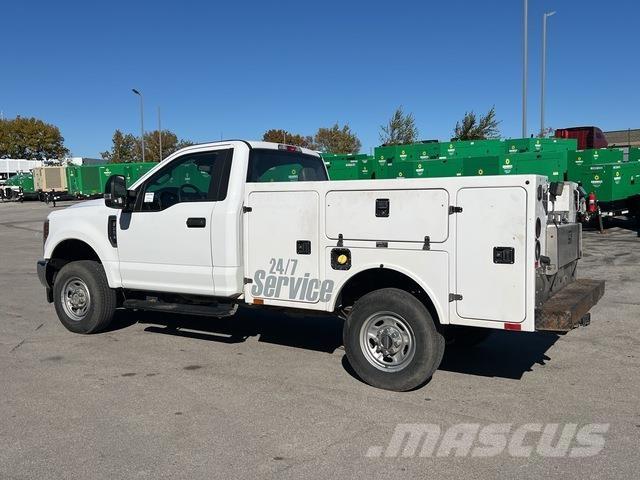 Ford F-250 Caja abierta/laterales abatibles