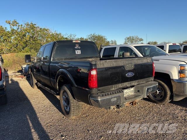 Ford F-250 Caja abierta/laterales abatibles