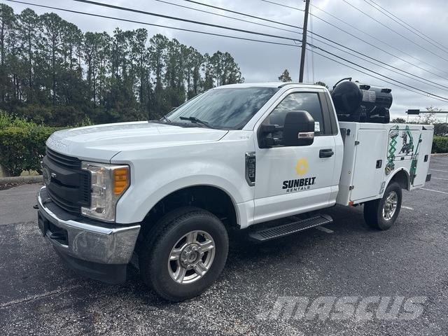Ford F-250 Vehículos municipales multiusos