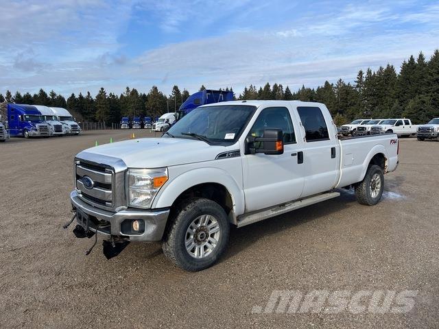 Ford F-350 Caja abierta/laterales abatibles