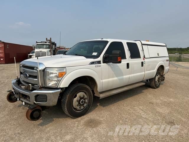 Ford F-350 Caja abierta/laterales abatibles