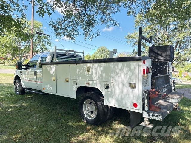 Ford F-350 Vehículos municipales multiusos