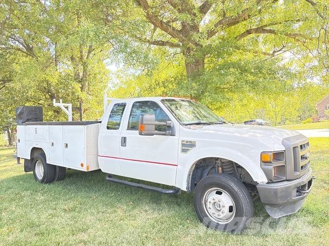 Ford F-350 Vehículos municipales multiusos