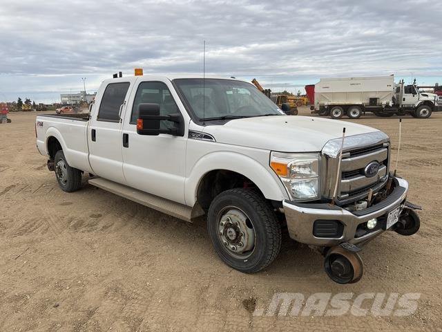 Ford F-350 Caja abierta/laterales abatibles