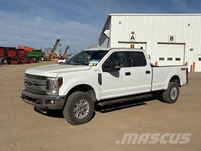 Ford F-350 Caja abierta/laterales abatibles