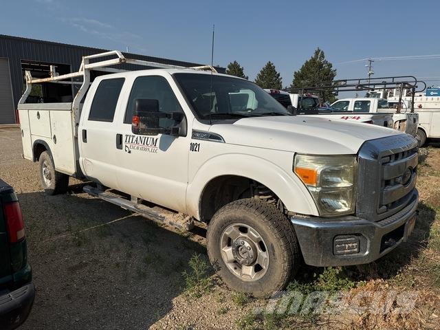 Ford F-350 Caja abierta/laterales abatibles
