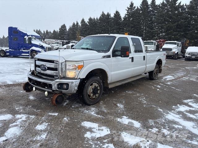 Ford F-350 Caja abierta/laterales abatibles