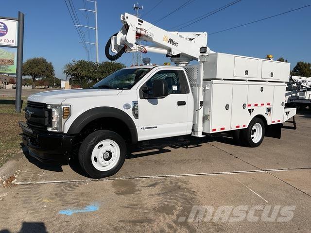 Ford F-550 Plataformas sobre camión