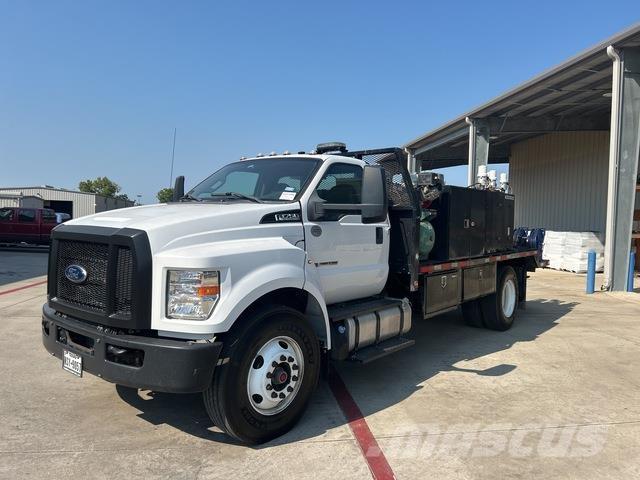 Ford F-750 Camiones cisternas