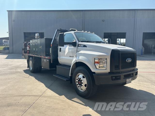 Ford F-750 Camiones cisternas