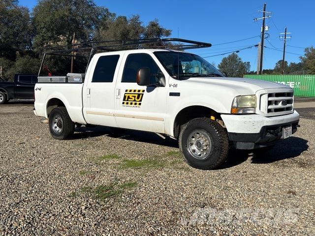 Ford F250 Caja abierta/laterales abatibles