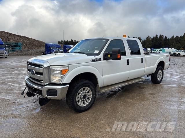 Ford F350 Caja abierta/laterales abatibles