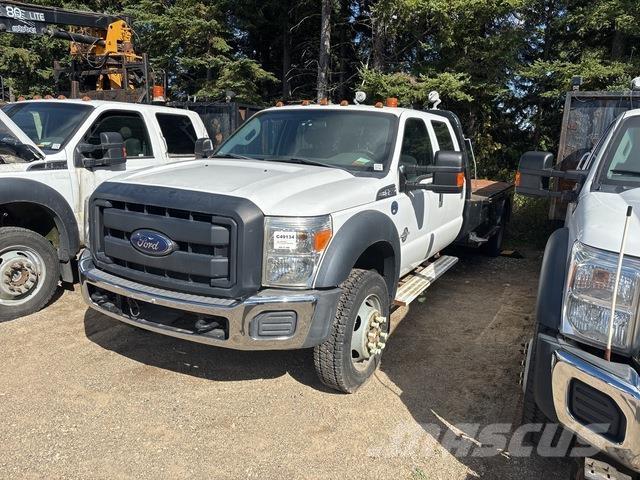 Ford F550 Camiones de cama baja