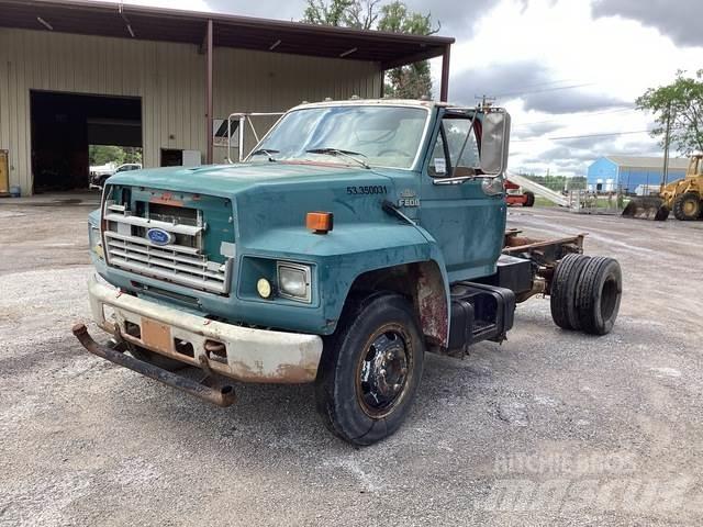 Ford F600 Cabinas