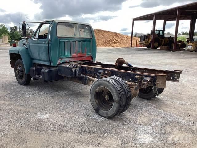 Ford F600 Cabinas