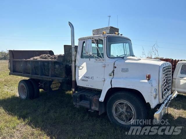 Ford F7000 Bañeras basculantes usadas