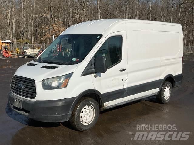 Ford Transit Furgonetas cerradas