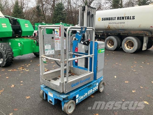 Genie GR-20 Plataformas con jaula de elevación