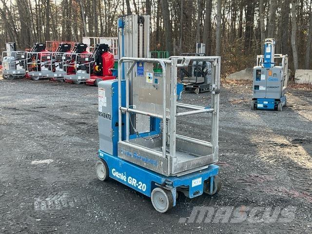 Genie GR-20 Plataformas con jaula de elevación