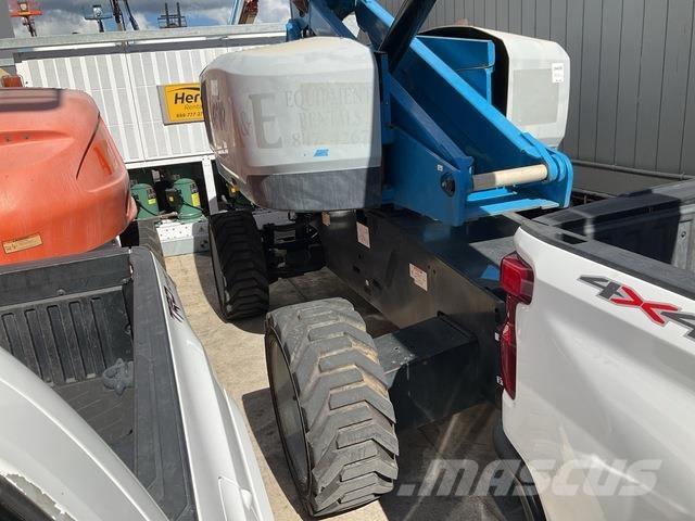 Genie S-65 Plataformas con brazo de elevación telescópico