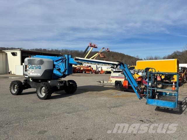 Genie Z-62/40 Plataformas con brazo de elevación manual