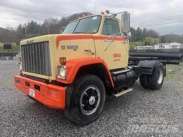 GMC Brigadier Camiones tractor