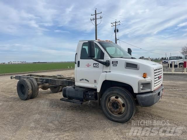 GMC C6500 Cabinas