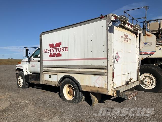 GMC C6500 Camiones cisternas