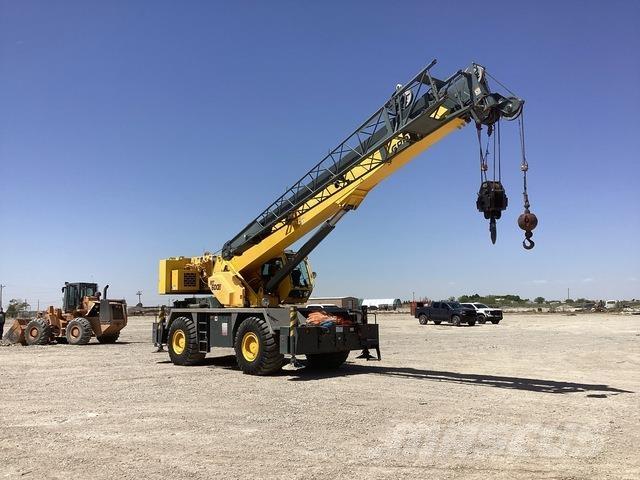 Grove RT600E Grúas autopropulsadas