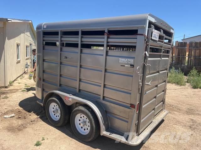  GRUPO Remolques para transporte de animales