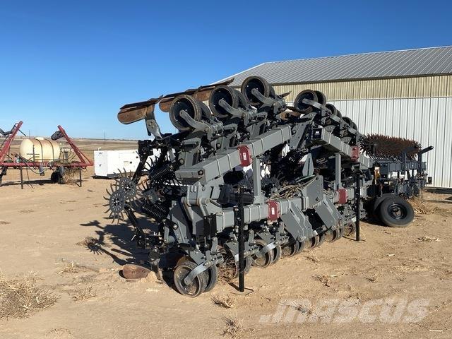 Hiniker 6000 Cultivadoras