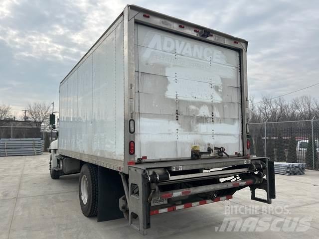 Hino  Camiones con caja de remolque