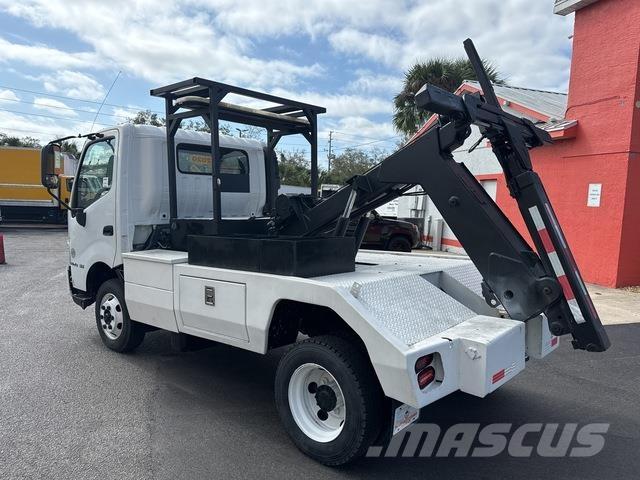 Hino 155 Vehículos de reciclaje