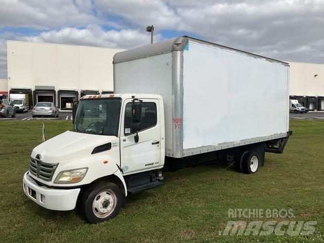 Hino 185 Camiones con caja de remolque