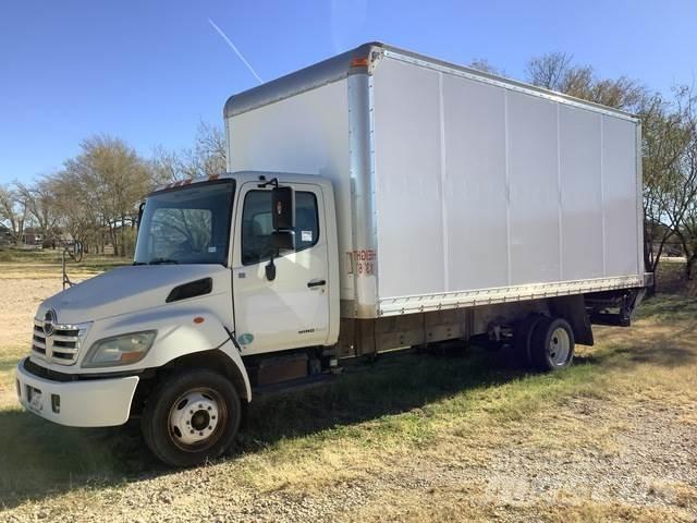 Hino 185 Camiones con caja de remolque