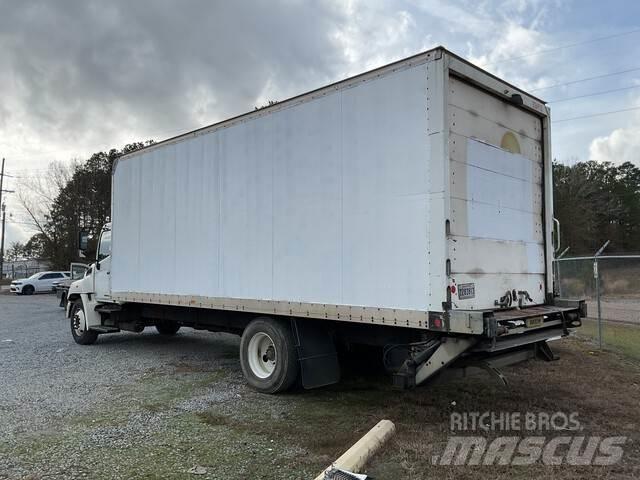 Hino 238 Camiones con caja de remolque