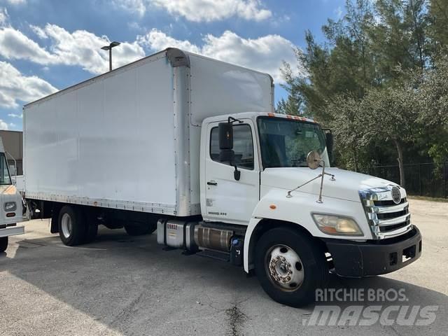 Hino 268 Camiones con caja de remolque