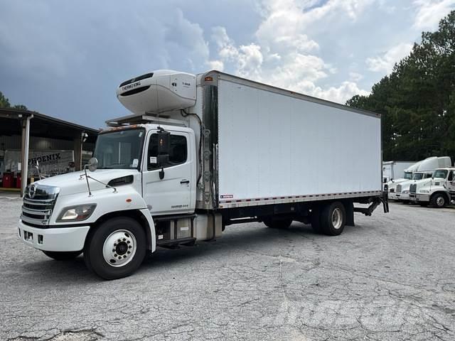 Hino 338 Camiones con temperatura controlada