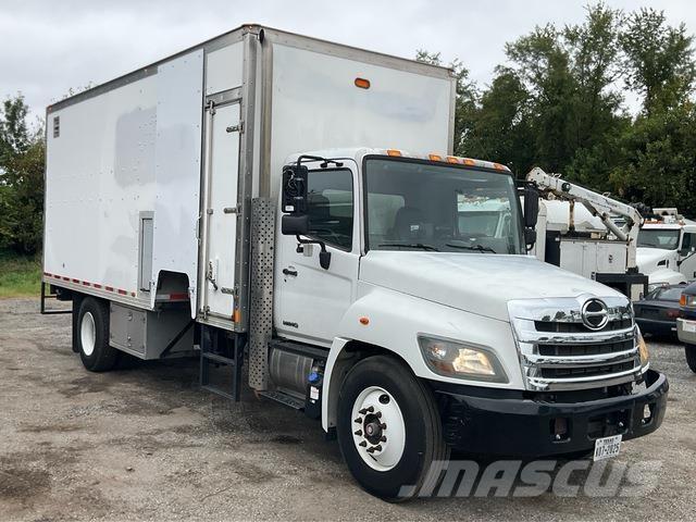Hino 338 Camiones de basura