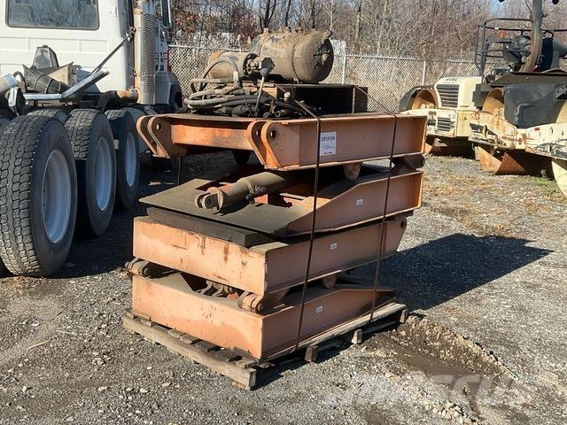  Hydraulic Ramp Otros